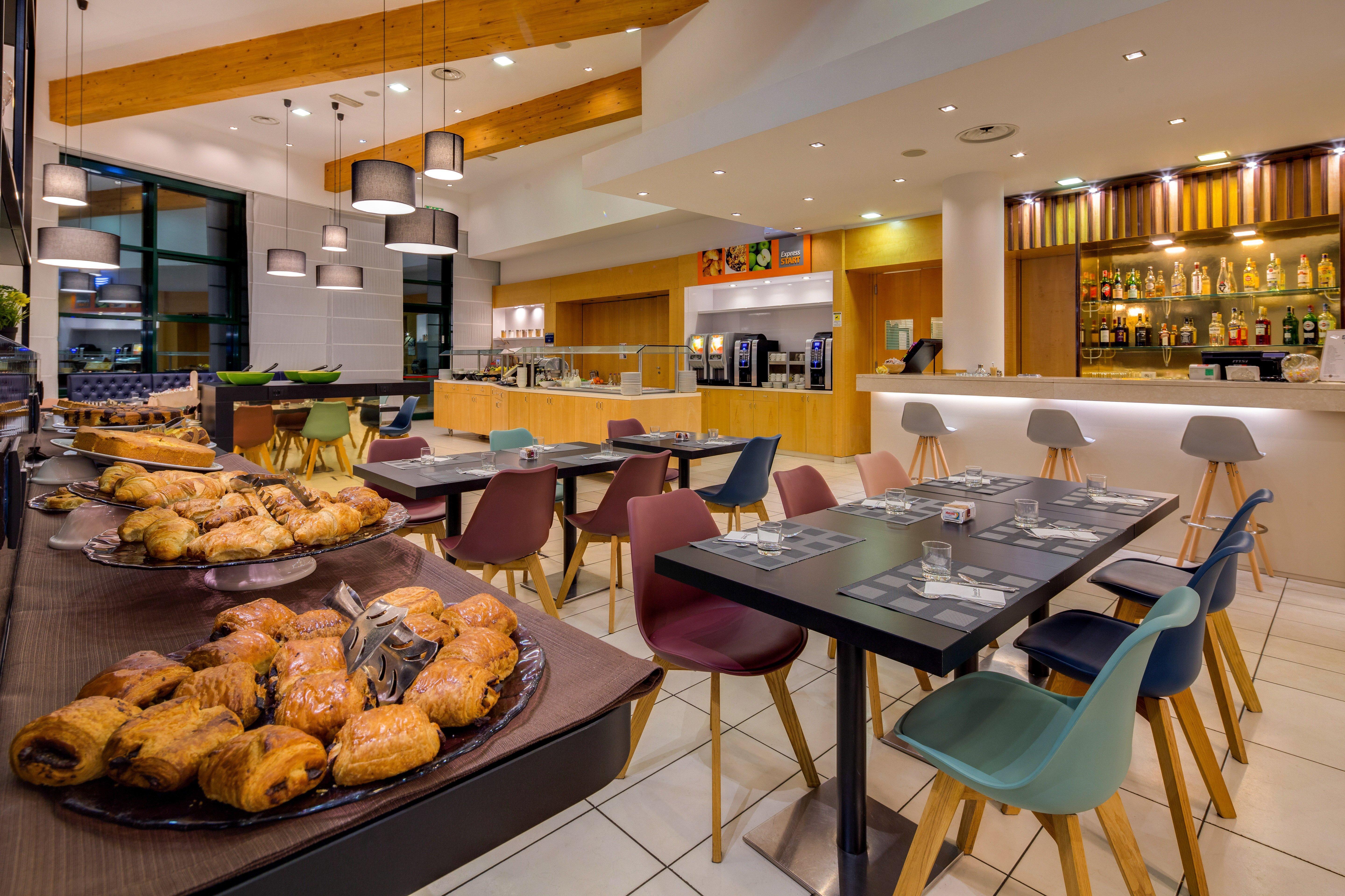 Holiday Inn Bologna - Fiera, an IHG Hotel Esterno foto