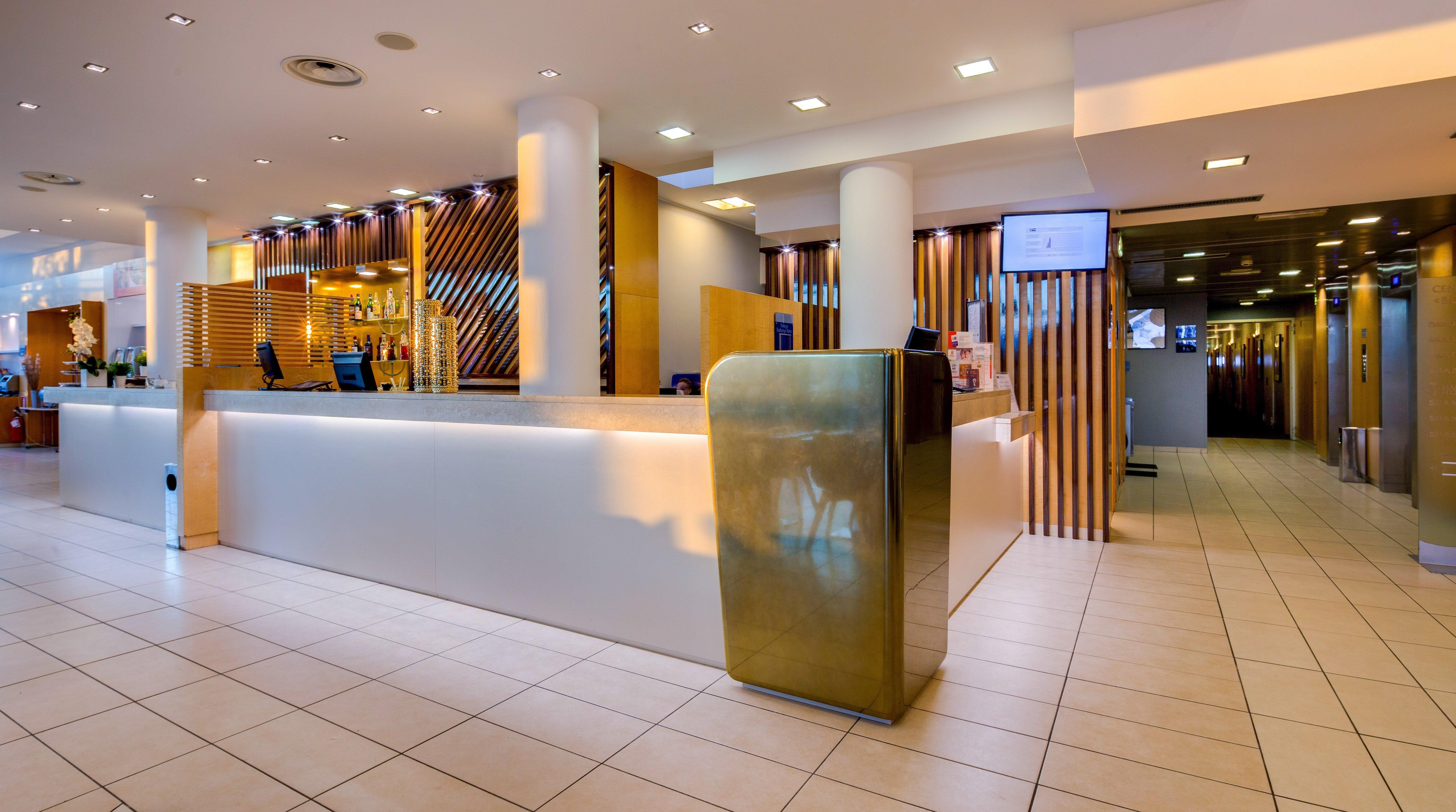Holiday Inn Bologna - Fiera, an IHG Hotel Esterno foto